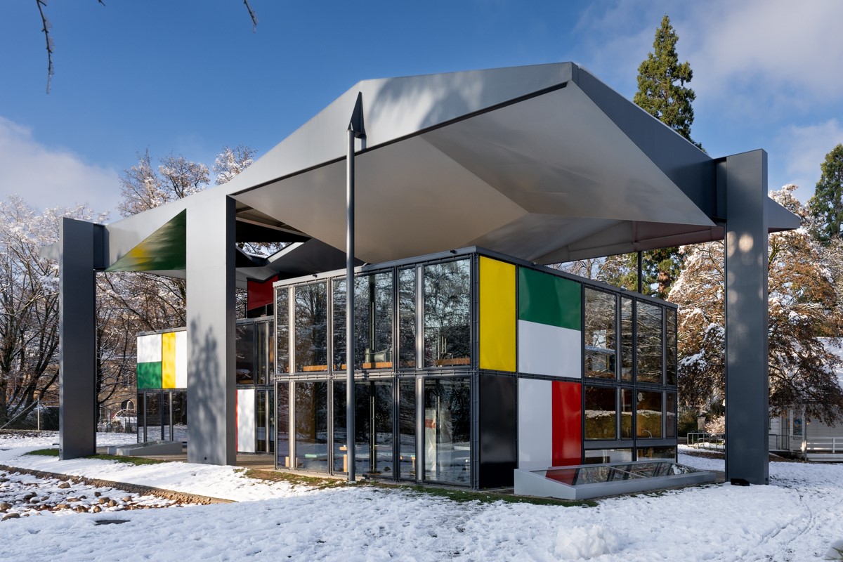 Photo of mondrian style building
