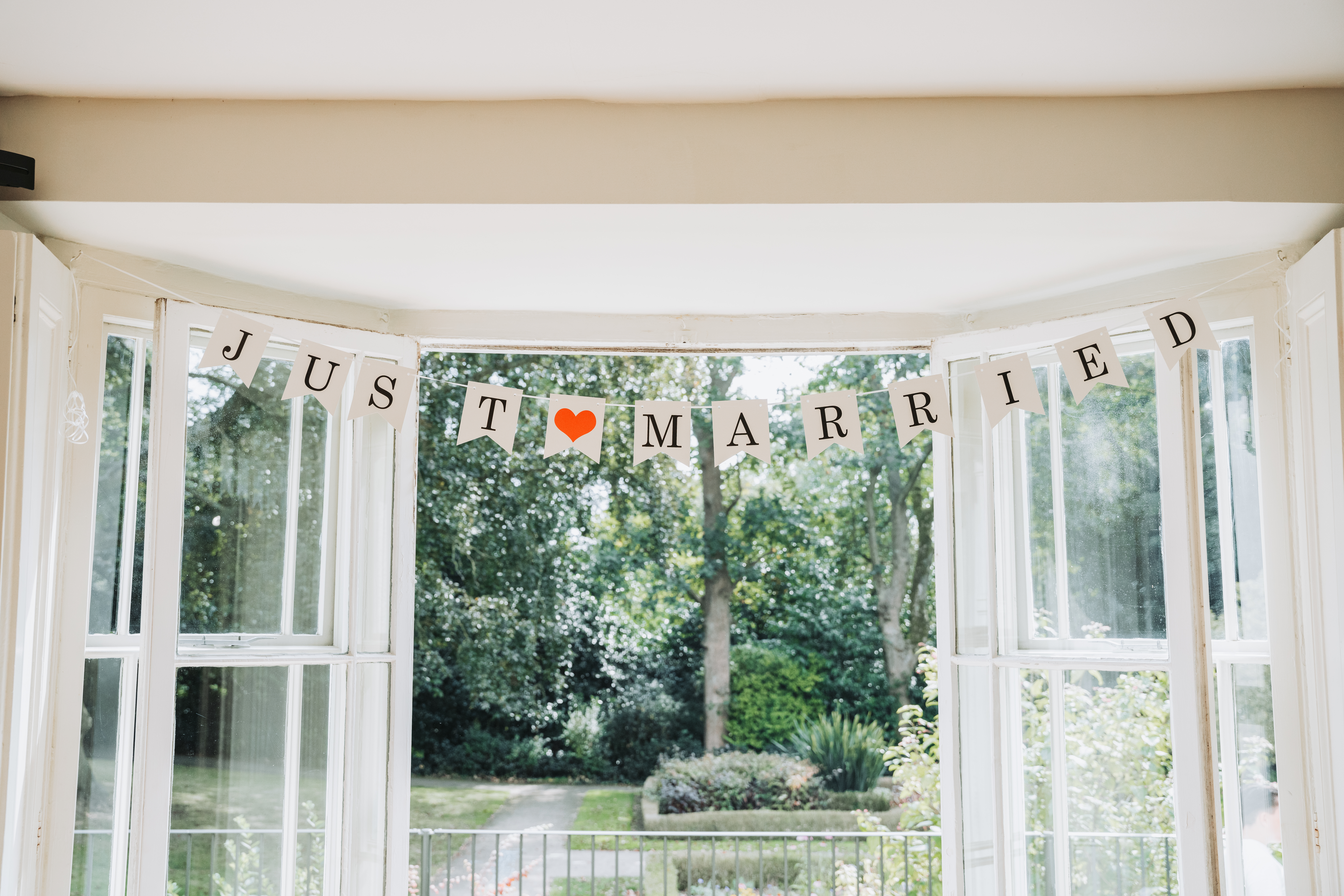 Window in the Lower Gallery