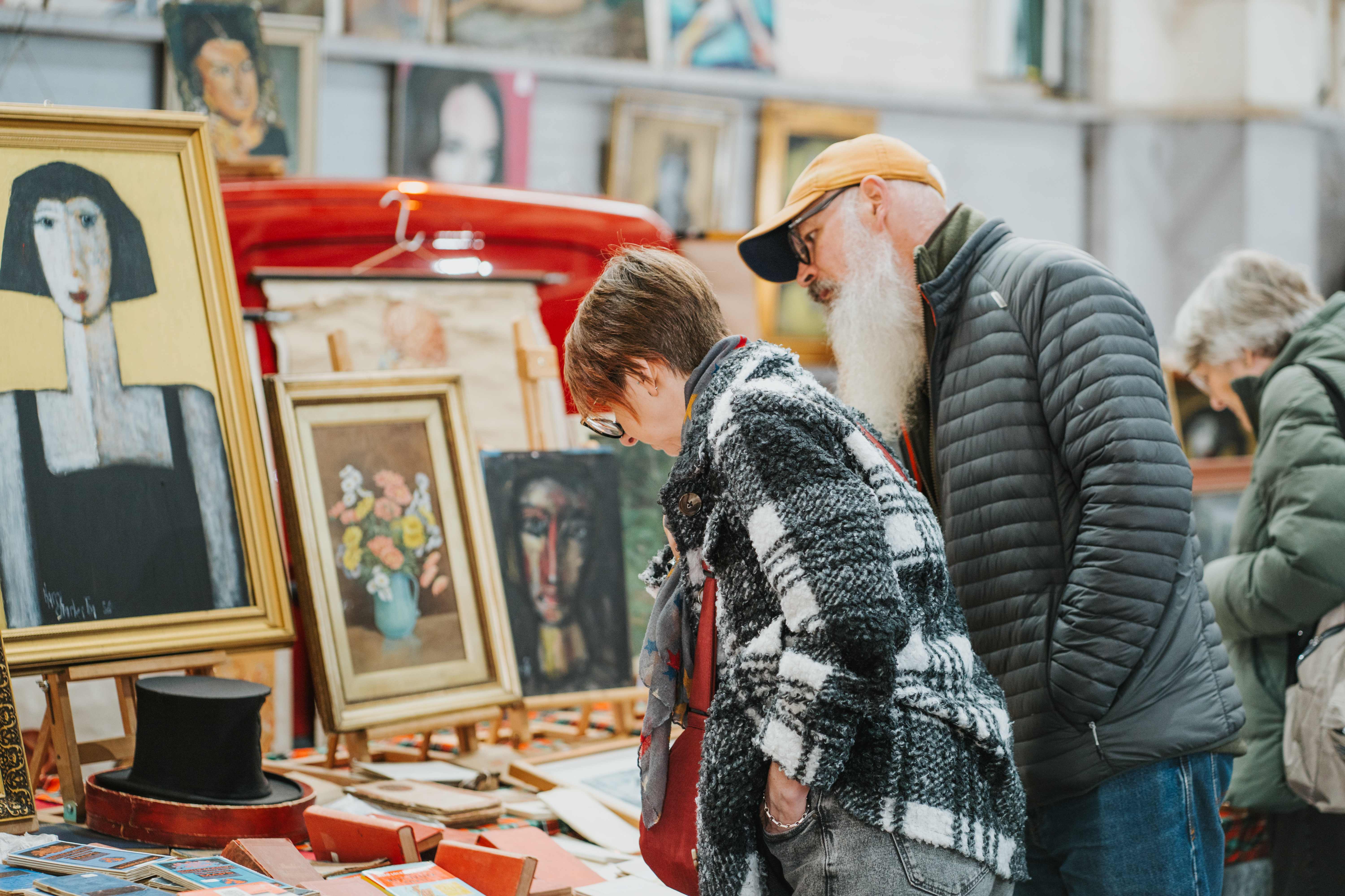 couple looking at art 