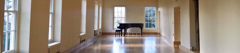 Long Gallery concert place