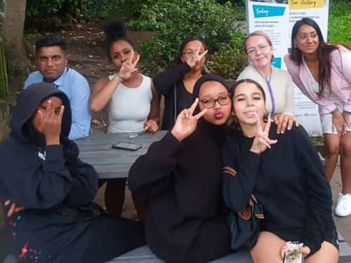 Lauderdale House in Spring & Fresh attendees