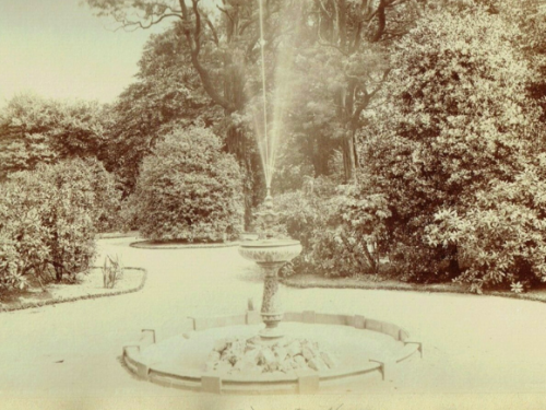 Lauderdale House and Waterlow Park in Victorian period