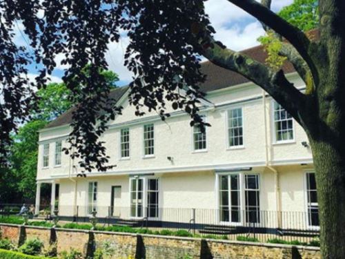 cast and lauderdale house